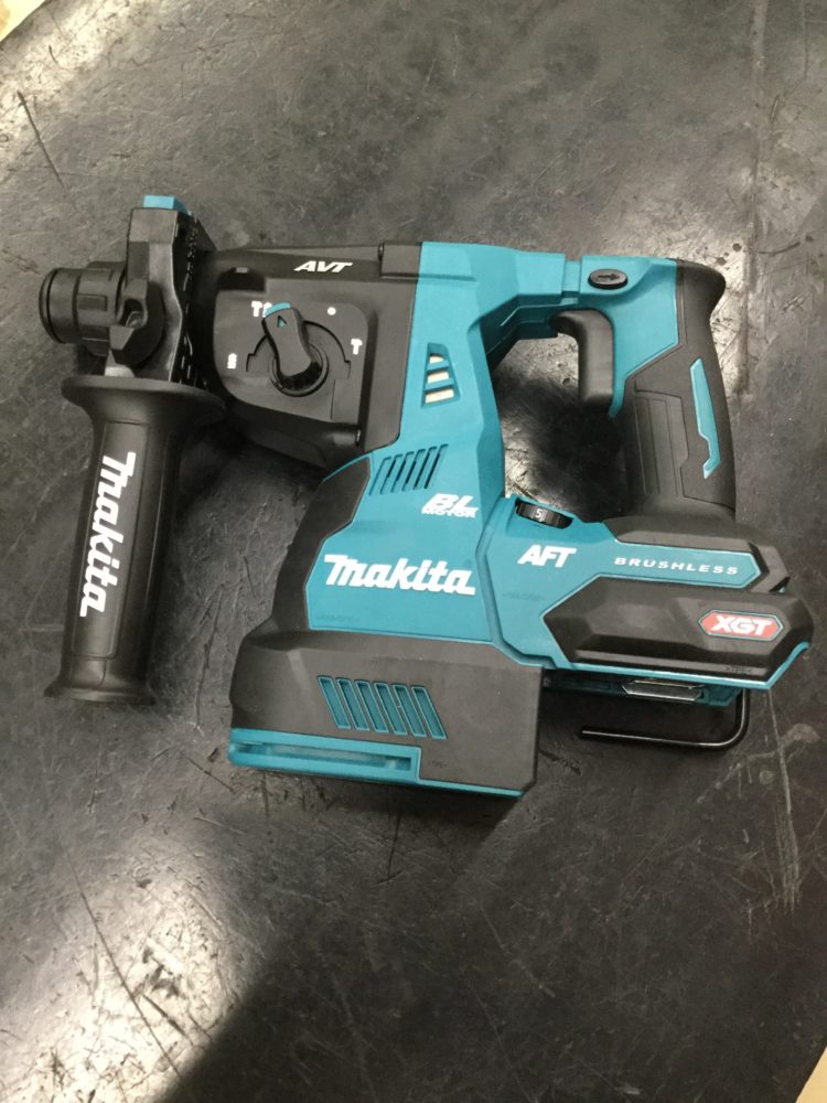 メール便可 2セットまで MAKITA マキタ 28㎜充電式ハンマドリル ブルー